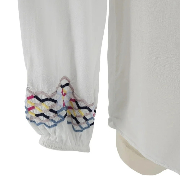 Ann Taylor LOFT Shirt White Embroidered Long Sleeve V Neck Peasant Top Petite - Picture 4 of 7